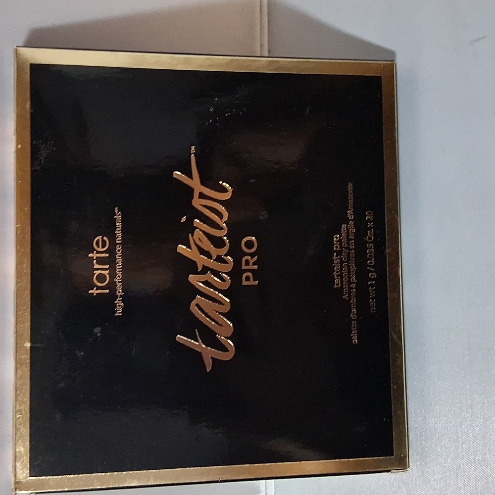 tarteist PRO Amazonian clay palette